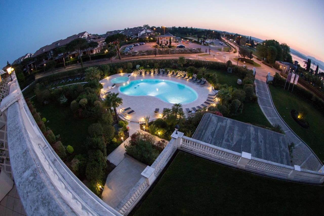 Palace Hotel Desenzano Desenzano del Garda Zewnętrze zdjęcie