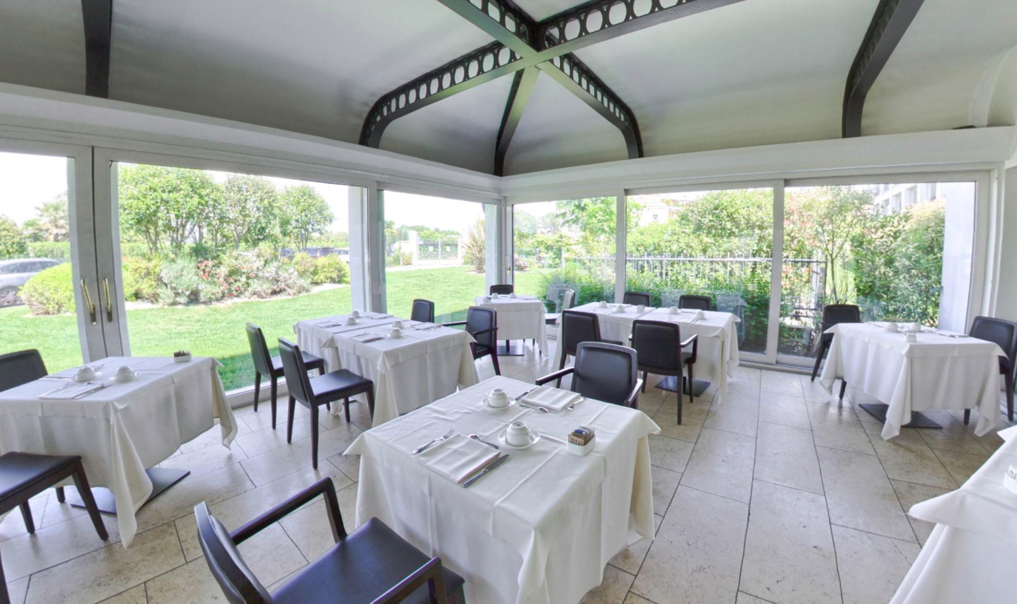 Palace Hotel Desenzano Desenzano del Garda Zewnętrze zdjęcie