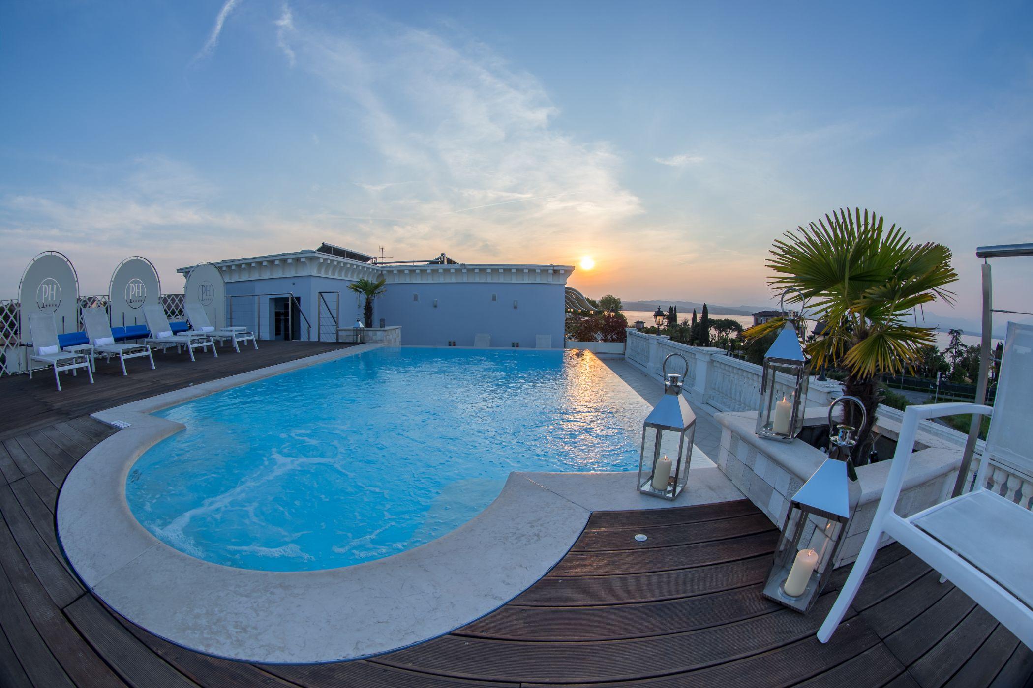 Palace Hotel Desenzano Desenzano del Garda Zewnętrze zdjęcie