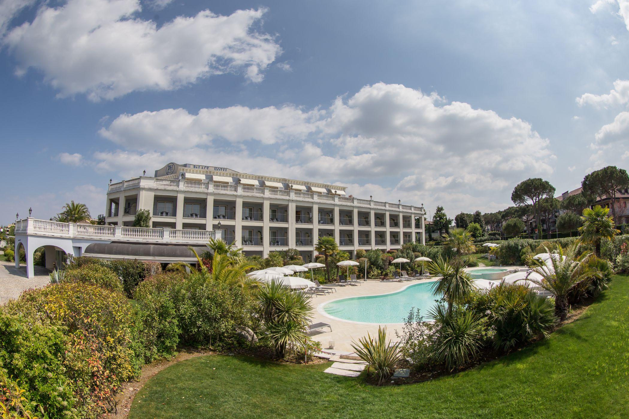 Palace Hotel Desenzano Desenzano del Garda Zewnętrze zdjęcie