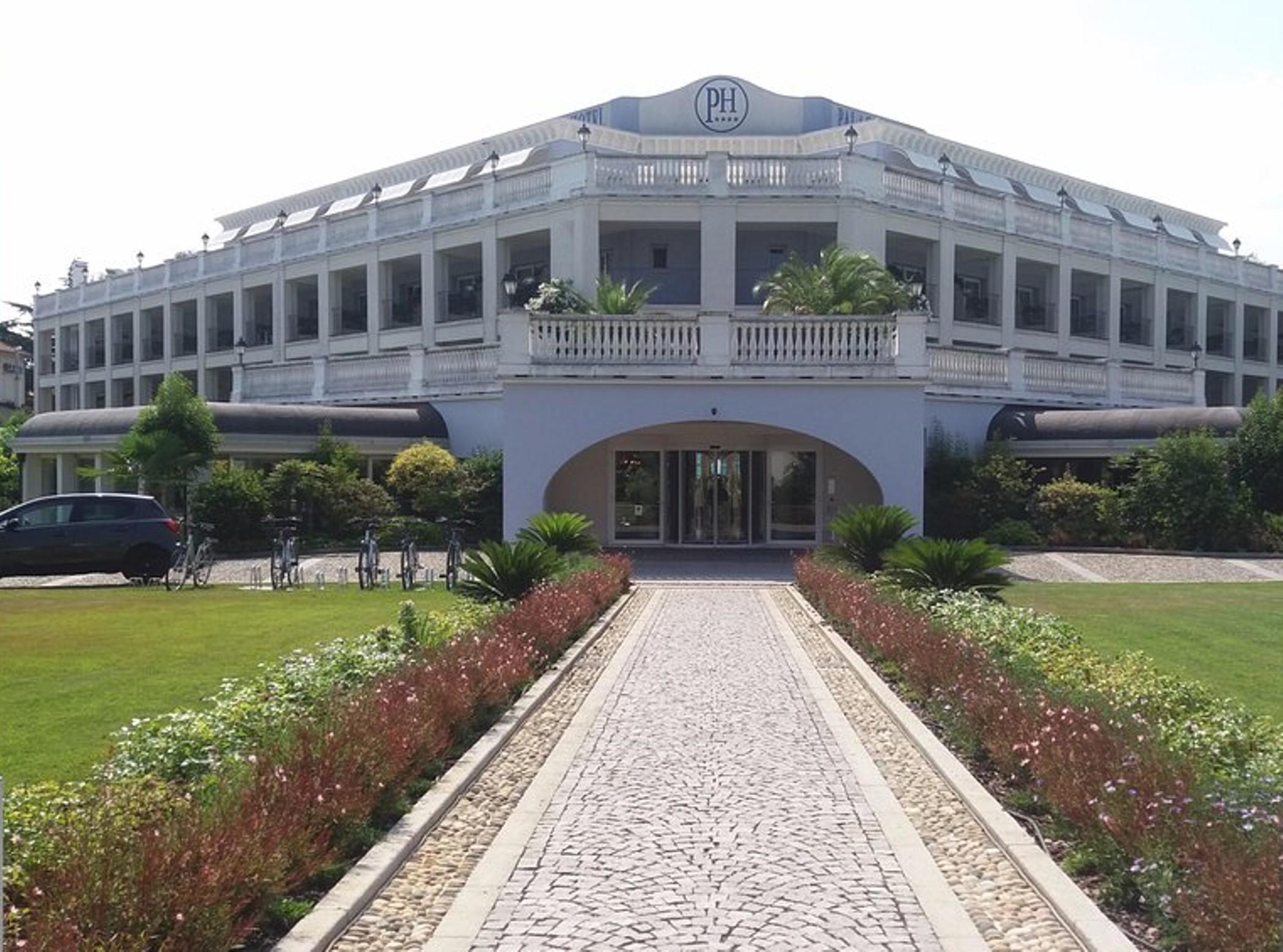 Palace Hotel Desenzano Desenzano del Garda Zewnętrze zdjęcie