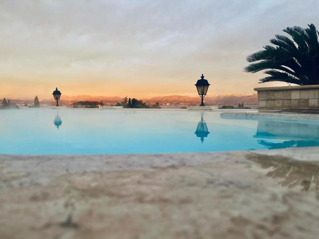 Palace Hotel Desenzano Desenzano del Garda Zewnętrze zdjęcie