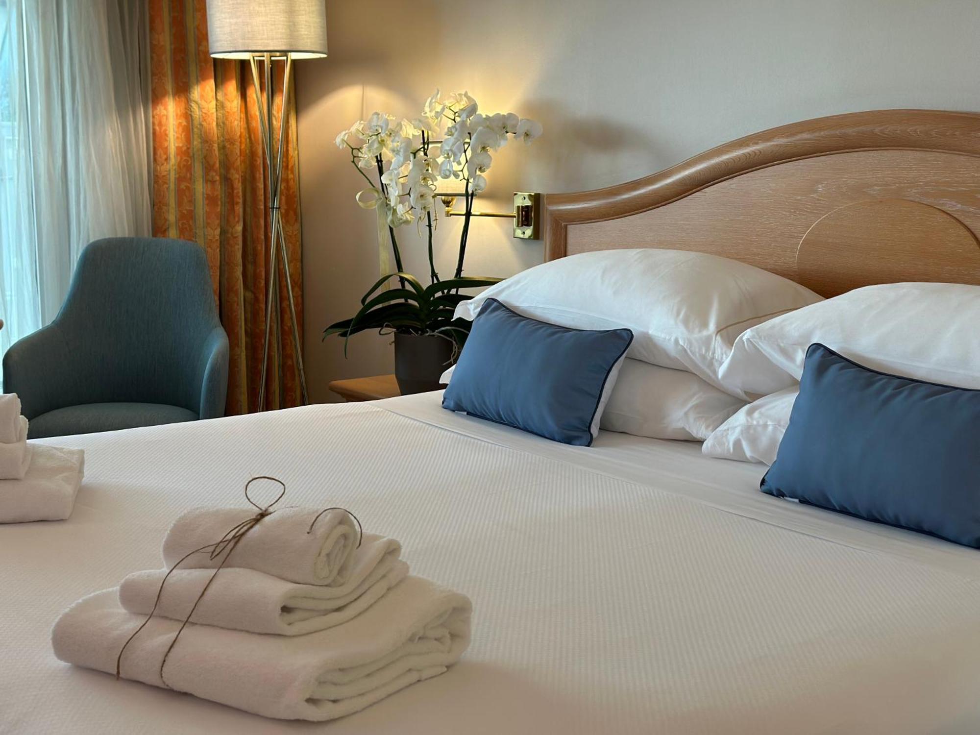 Palace Hotel Desenzano Desenzano del Garda Zewnętrze zdjęcie